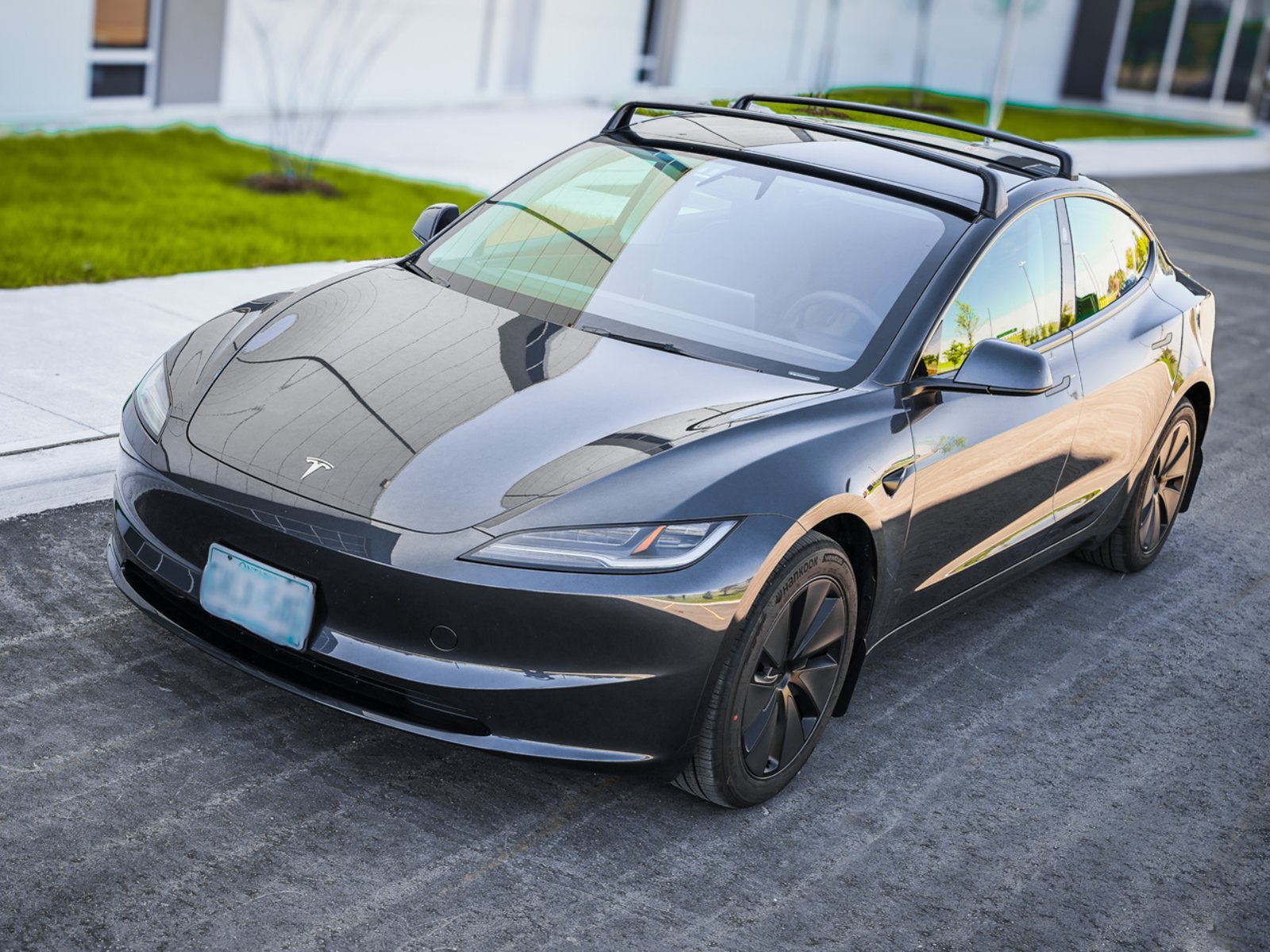 Tesla Model 3: Roof Rack, Cross Bar - Torque Alliance