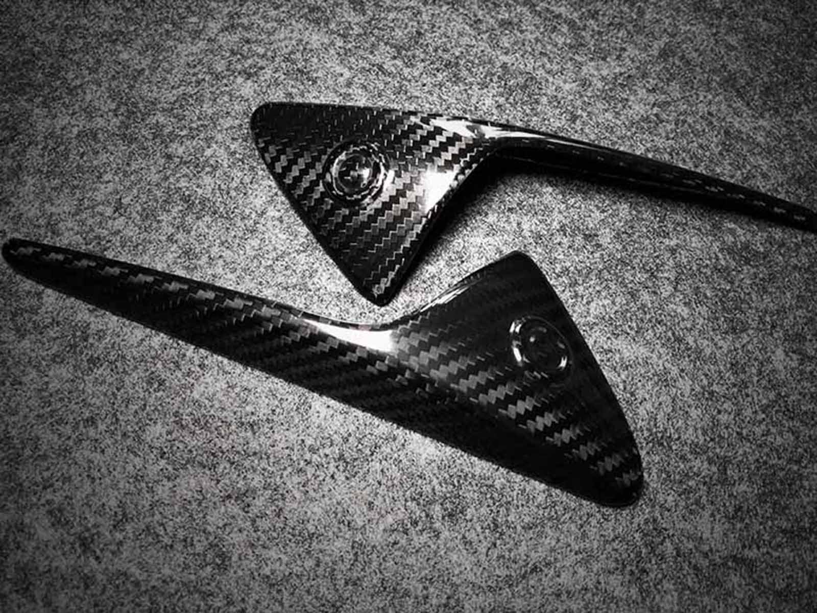 All Tesla Models: Side Fender Vent Camera Trim (Genuine Carbon Fiber Collection) - Torque Alliance