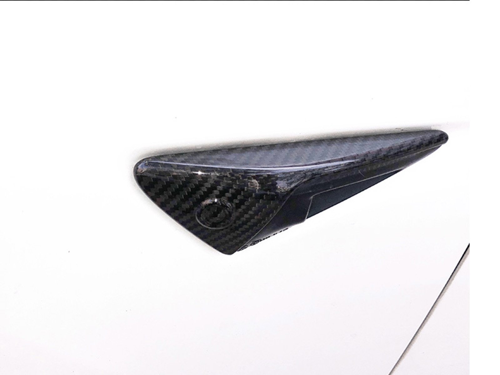 All Tesla Models: Side Fender Vent Camera Trim (Genuine Carbon Fiber Collection) - Torque Alliance