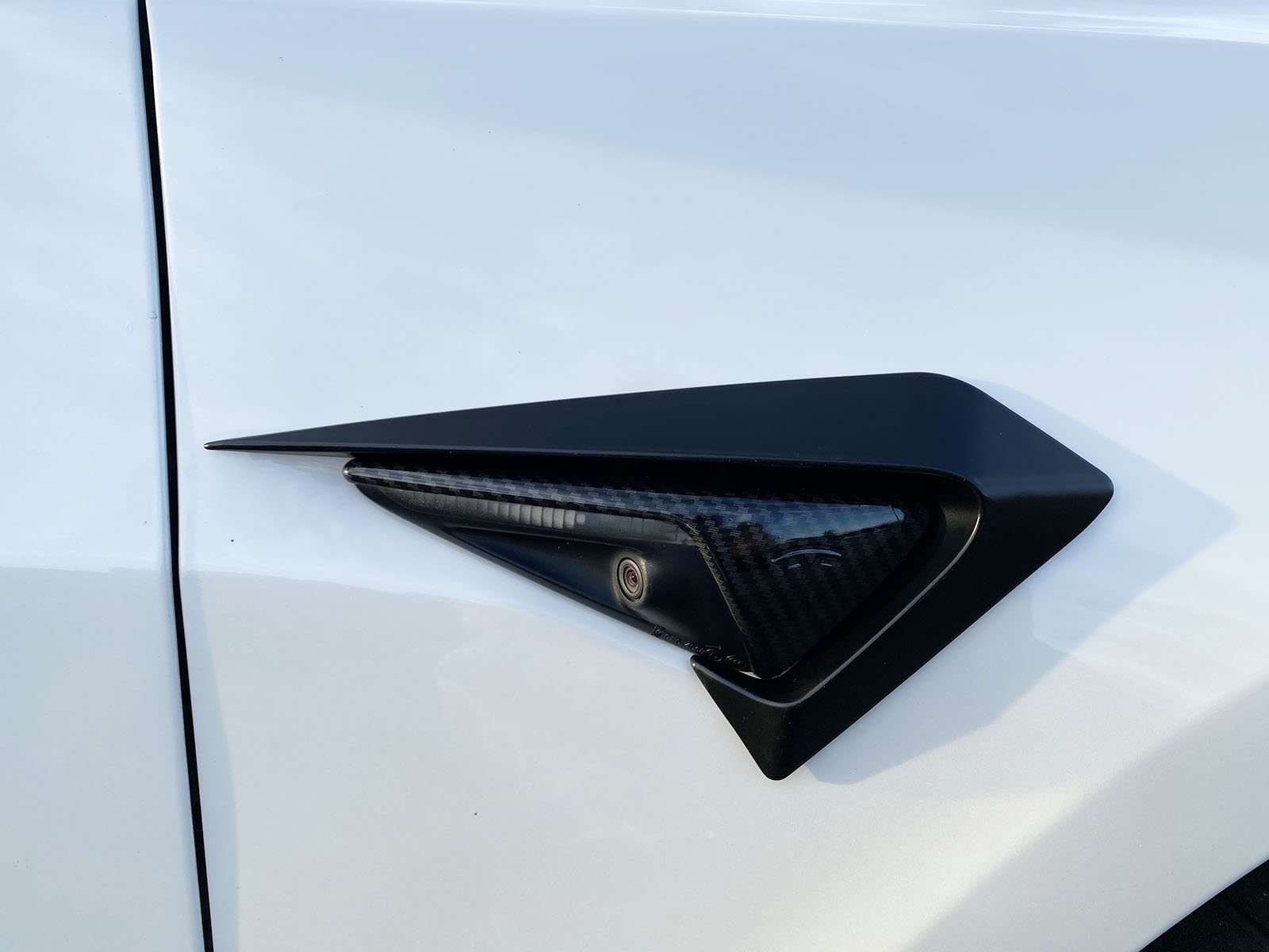 All Tesla Models: Side Fender Vent Camera Trim Spoiler - Torque Alliance