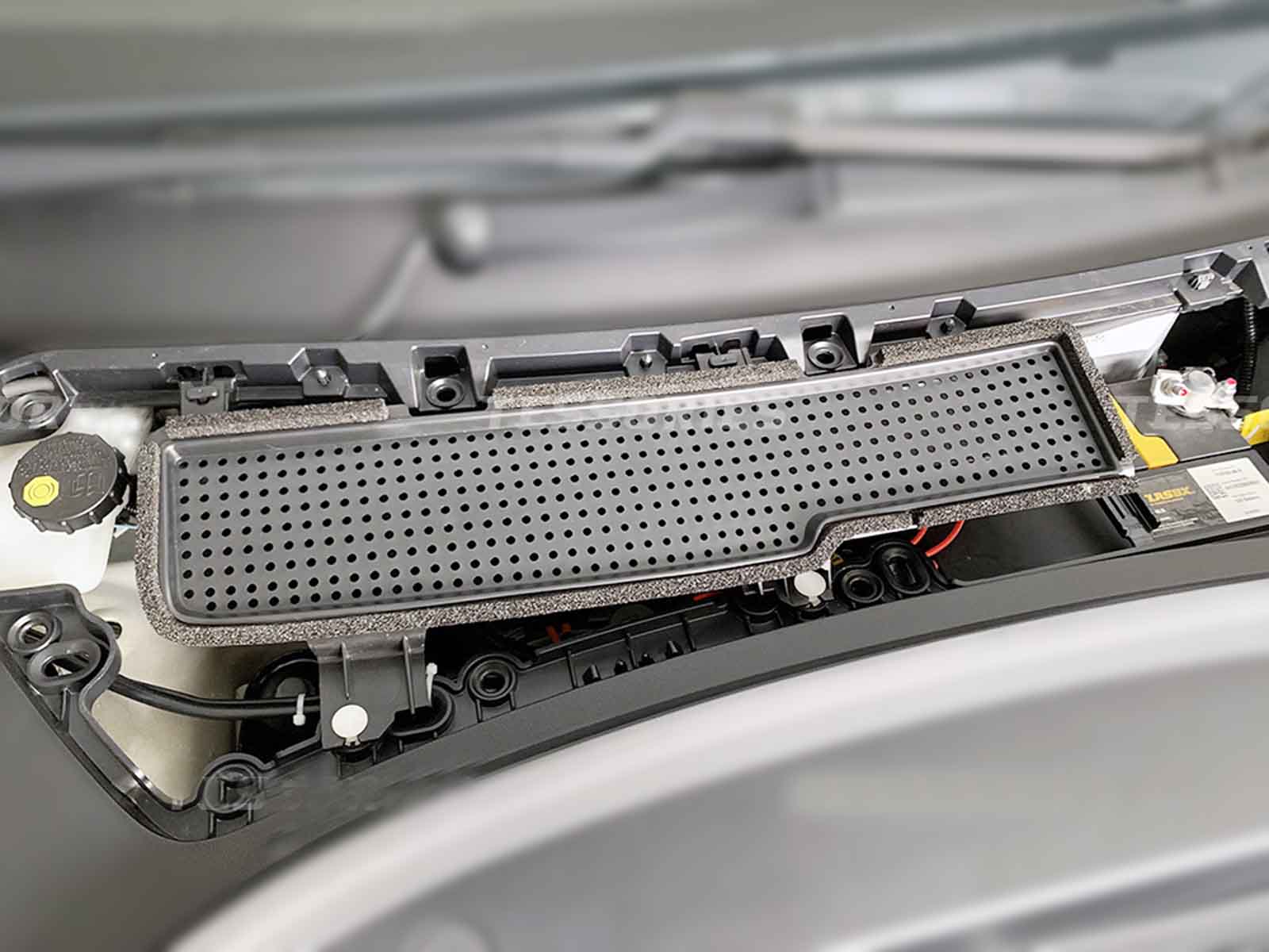 Model 3: Air Inlet Vent Grille Cover - Right hand drive - Torque Alliance