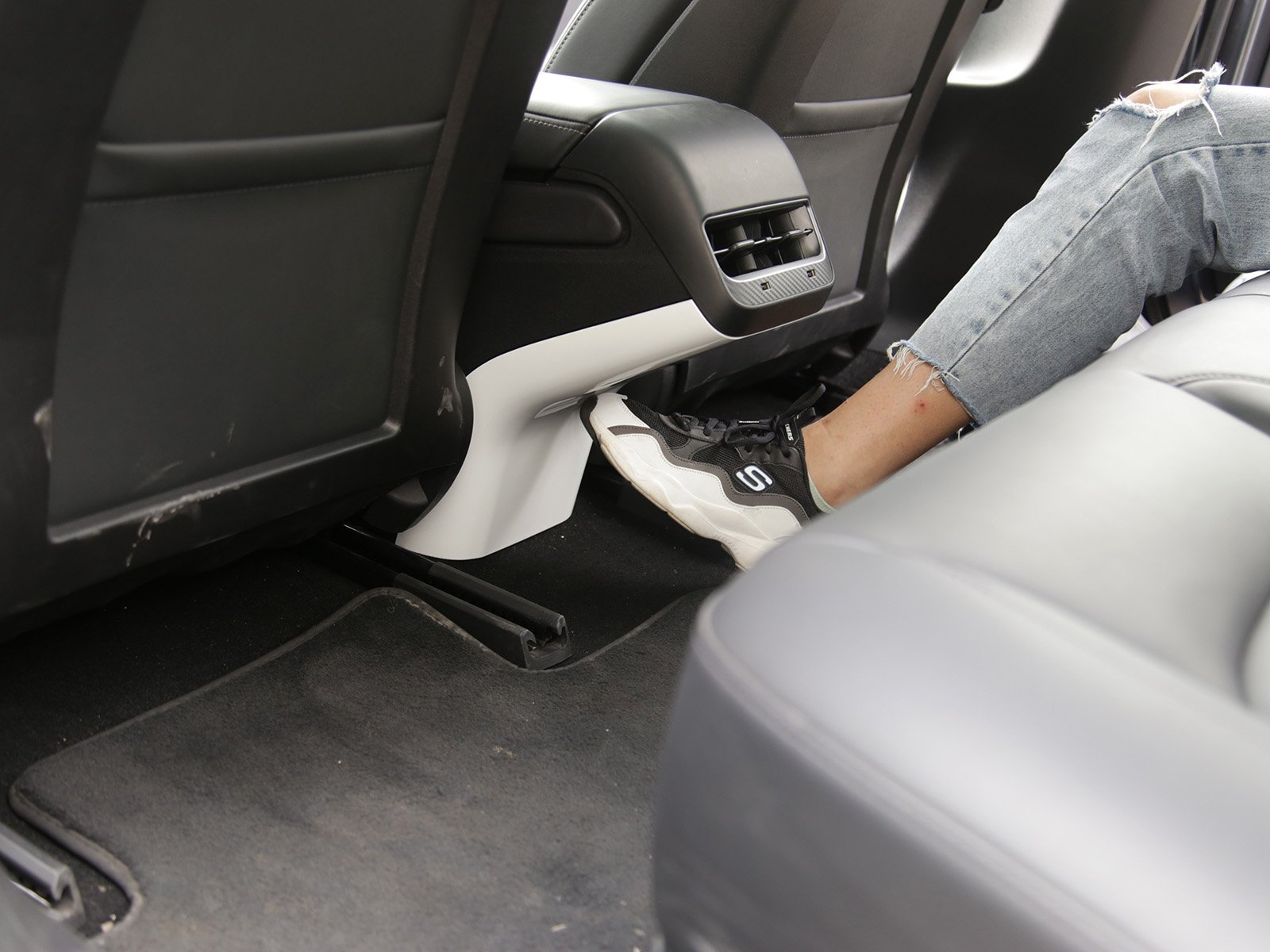 Model 3: Back Seat AirCO Stand Protection Trim (ABS+Coating) - Torque Alliance