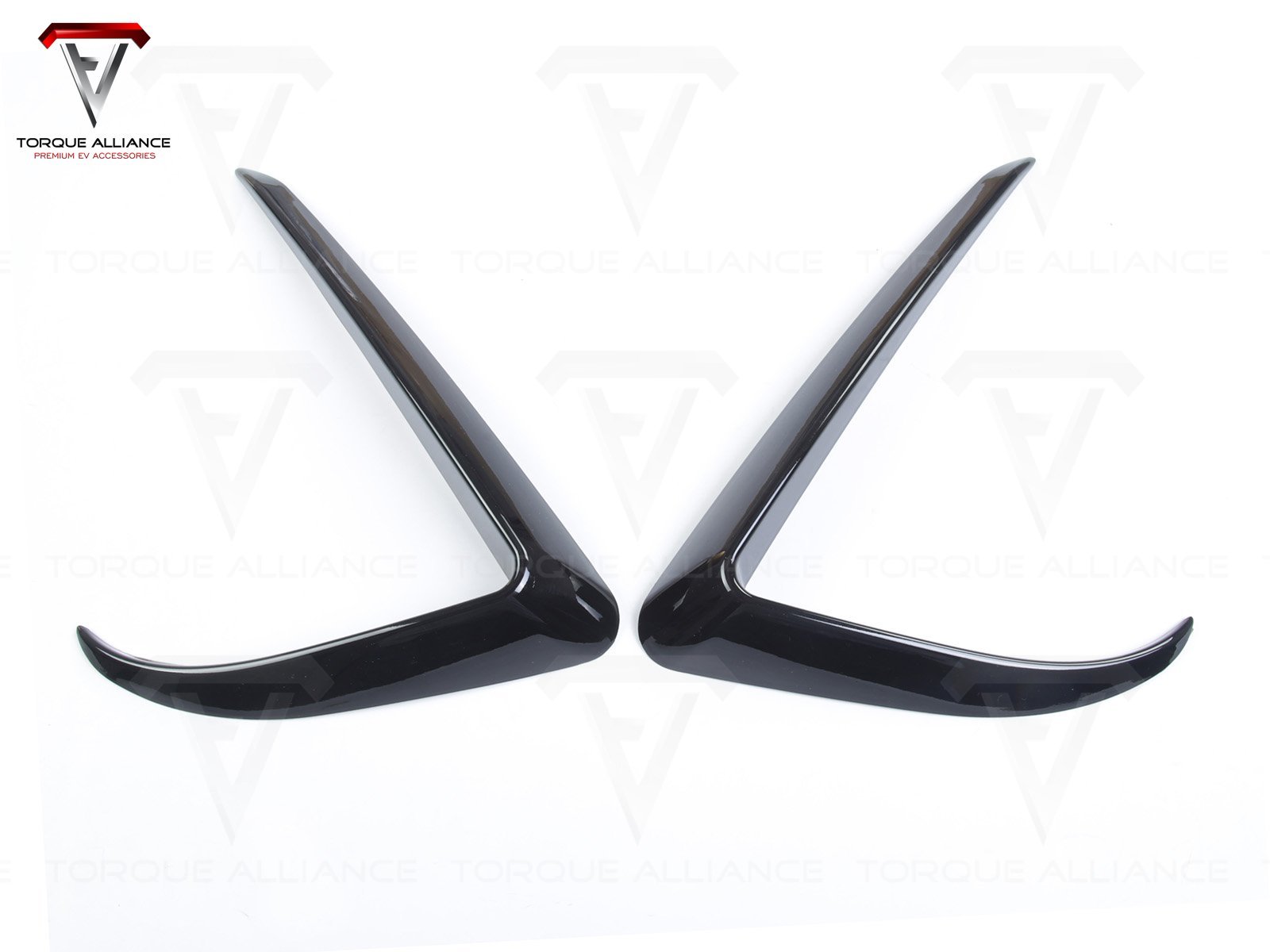 Model 3: Fog Light Trim Blade (2 pieces) - Torque Alliance