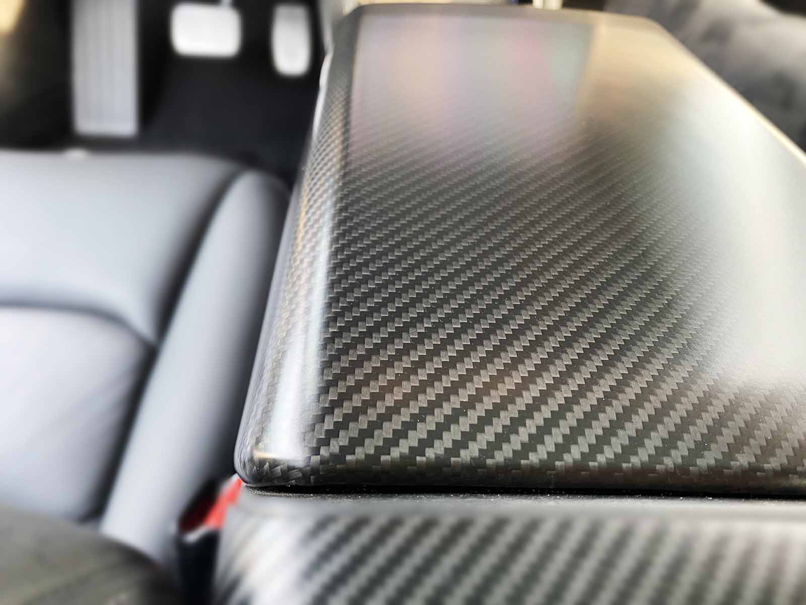 Model 3&Y: Armrest Cover (Genuine Carbon Fiber Collection) - Torque Alliance