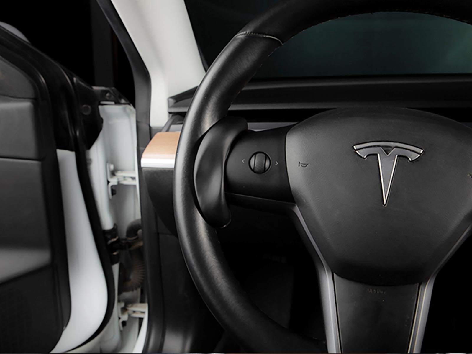 Model S&X: Steering Wheel Counter Weight - Torque Alliance