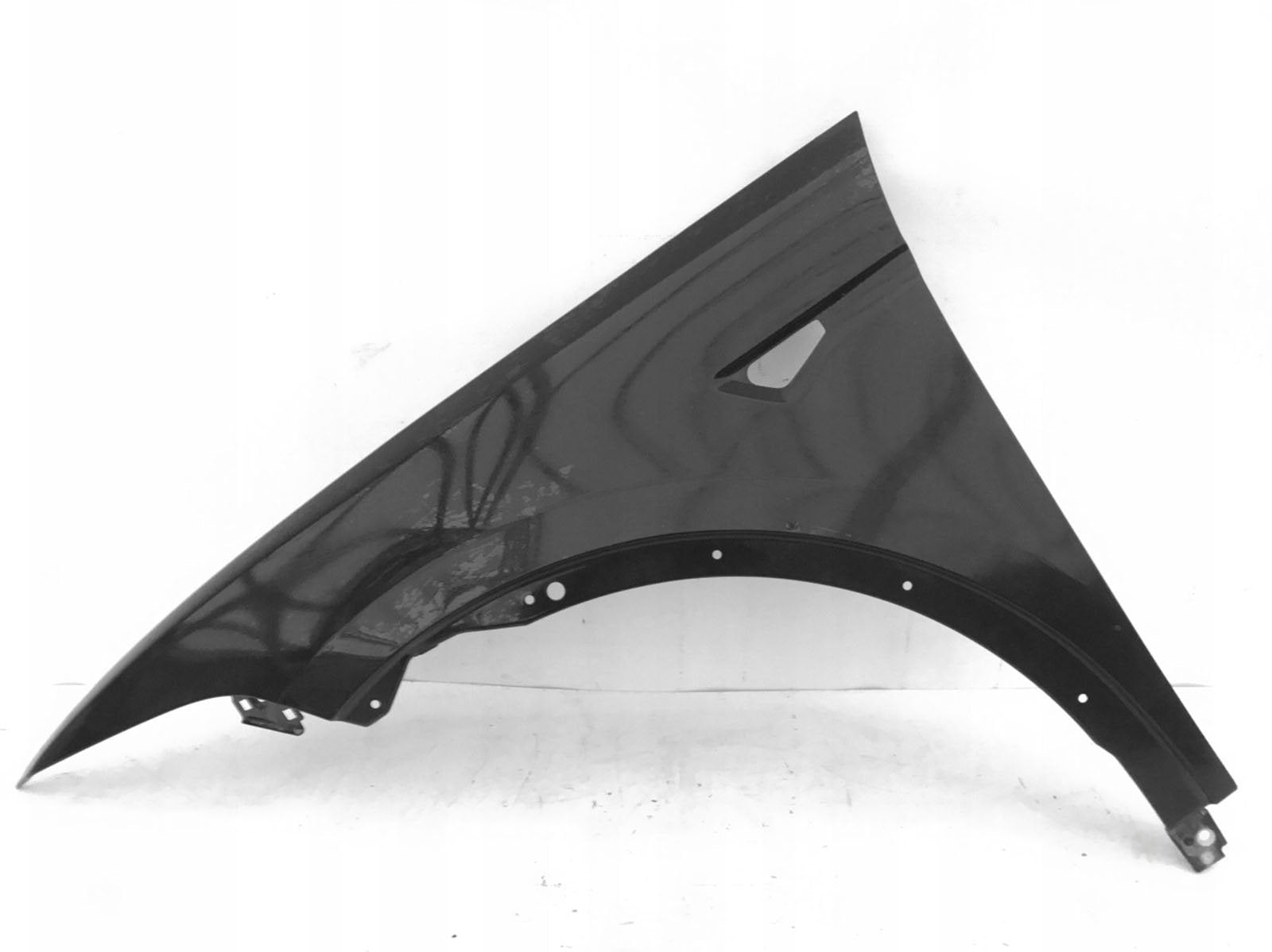 Model X: Front Left Bumper Fender (1061700-00-B,1061700 00 B,106170000B) - Torque Alliance