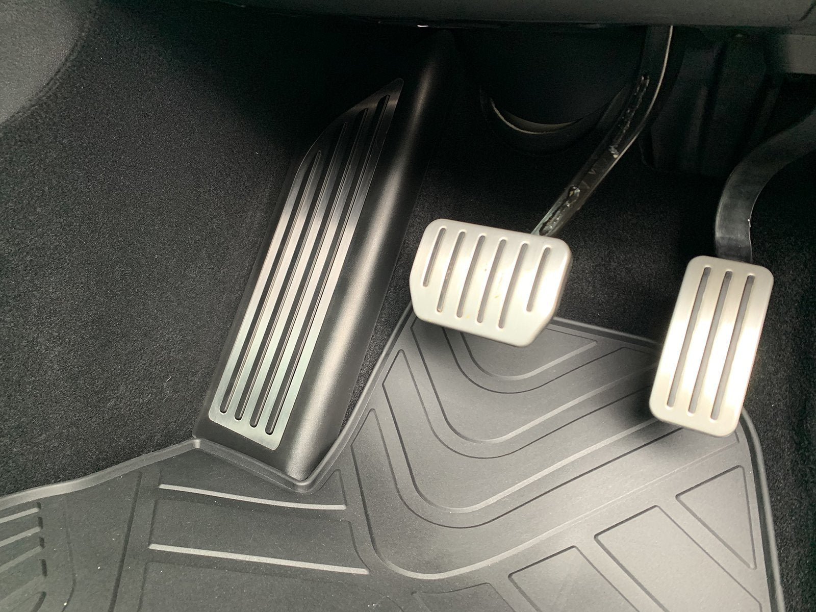 RHD UK only_Model 3: All-weather Interior Floor Mats (3 pcs, Synthetic Latex Rubber) - Torque Alliance