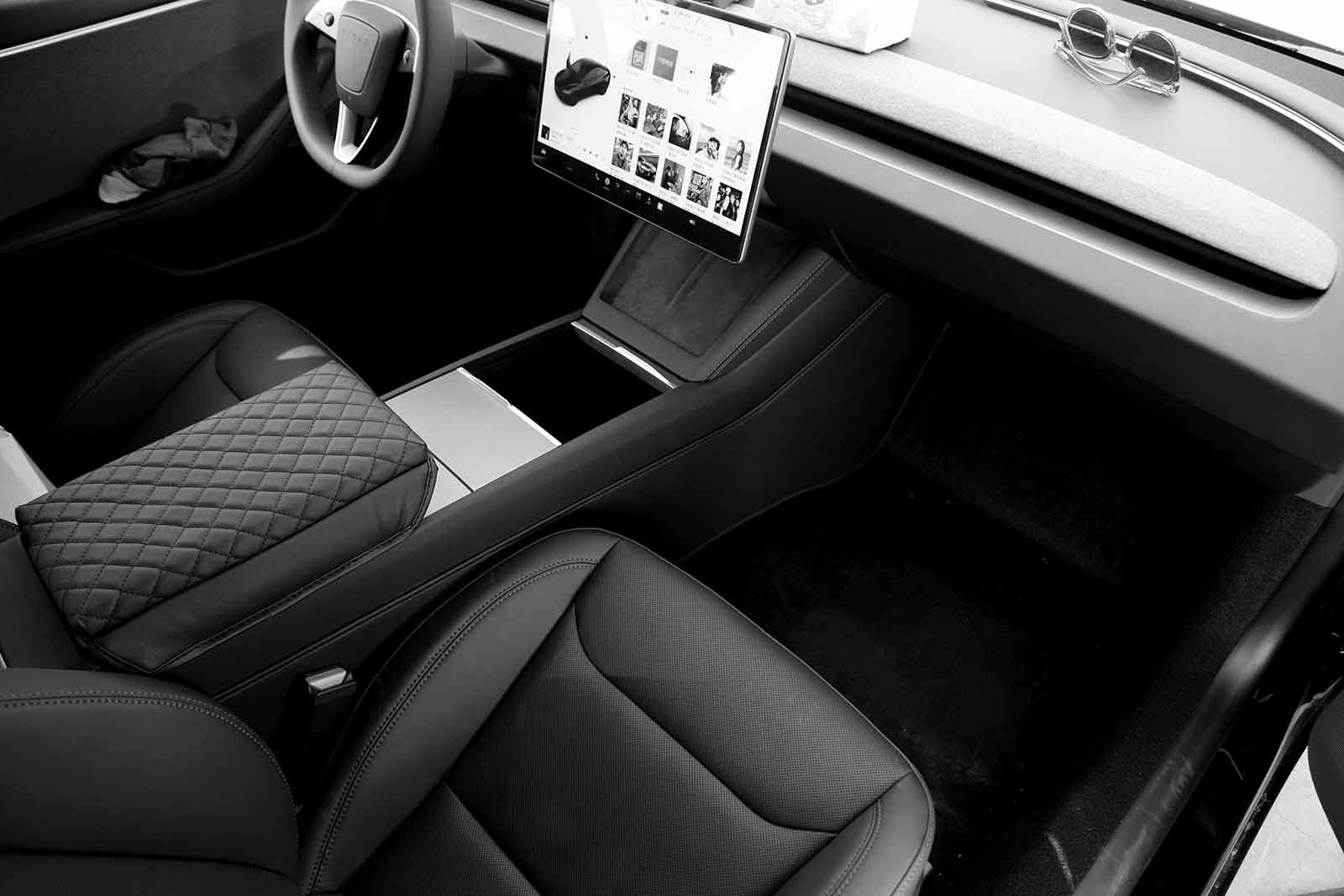 Tesla Model 3 (2024 Highland): Anti-kick Protection Mat for Center Console - Torque Alliance