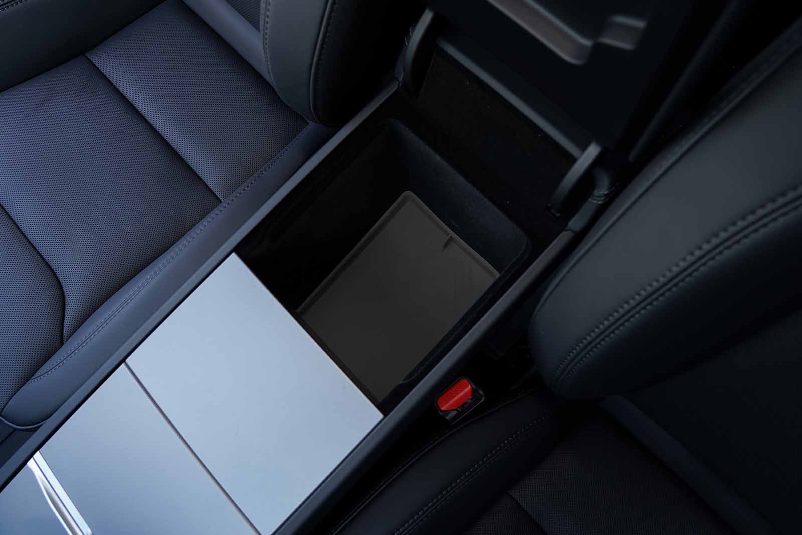 Tesla Model 3 (2024 Highland): Armrest Storage Mat (Premium Silicone Rubber) - Torque Alliance