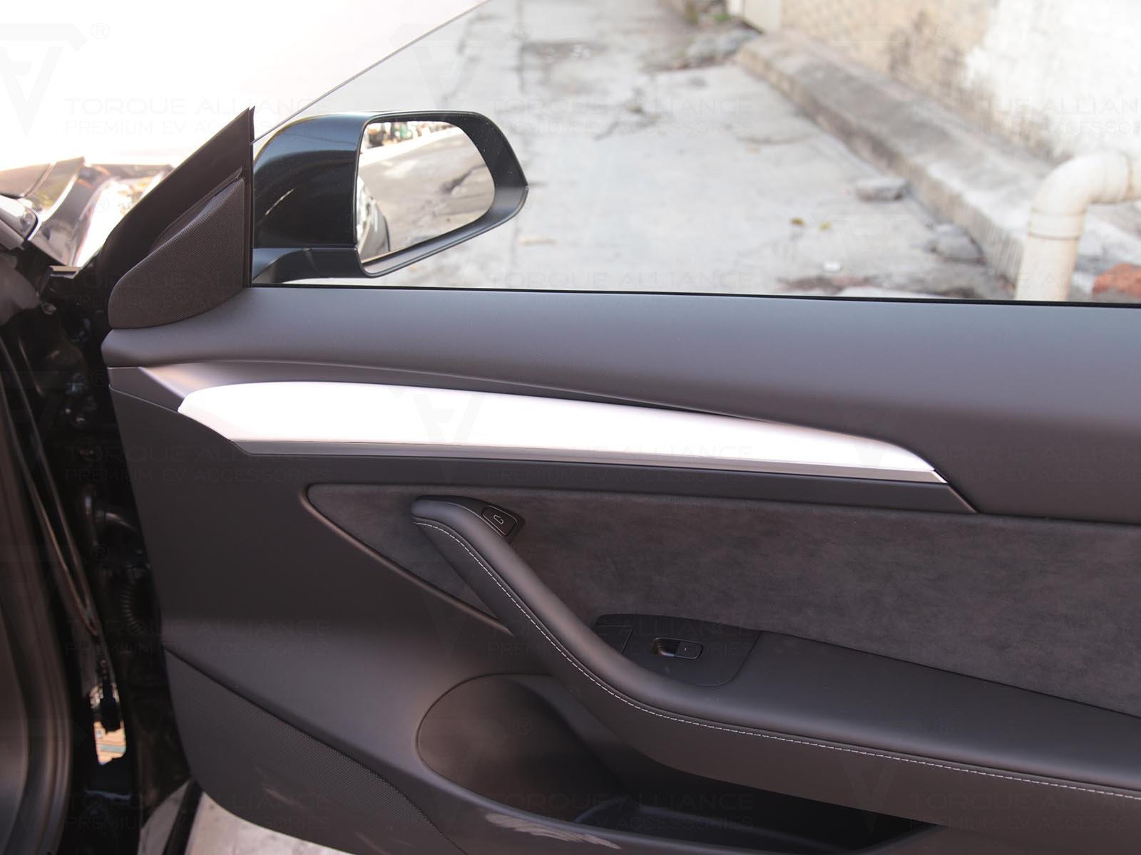 Tesla Model 3&Y: Inside Door Trim Insert - Torque Alliance