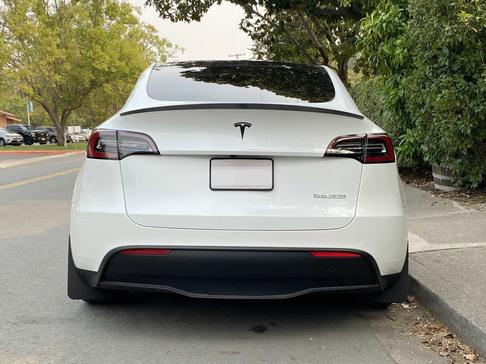 Tesla Model Y: Small Mud Flaps (OEM Style) - Torque Alliance